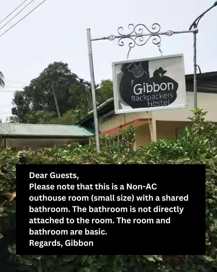 Gibbon Backpackers Hostel Guwahati Exterior photo